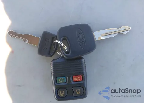 2003 Ford Excursion Eddie Bauer из США, поврежденный, VIN 1FMNU45S73EB85971